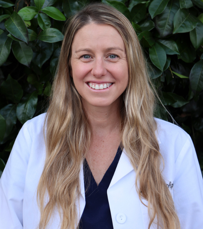Dr. Applegate Headshot