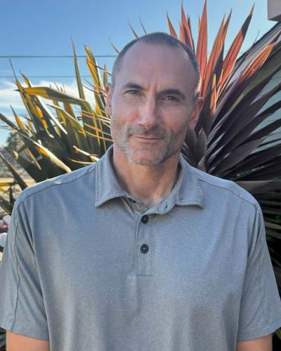 Jonathan Hayles, DVM, MS, DACVR